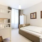 Hotel Stylish Penthouse With Large Terrace 4*
