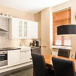 Hotel Stylish Penthouse With Large Terrace Most na Soči
