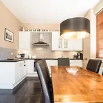 Stylish Penthouse With Large Terrace Hotel