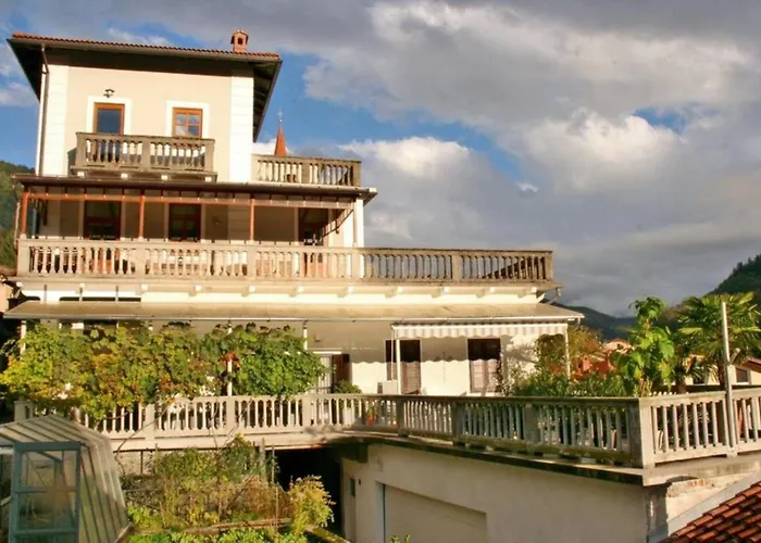 Stylish Penthouse With Large Terrace