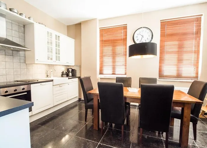 Stylish Penthouse With Large Terrace 4*