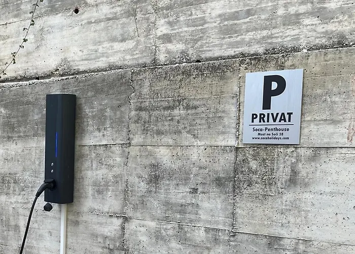 Stylish Penthouse With Large Terrace Hotel 4*