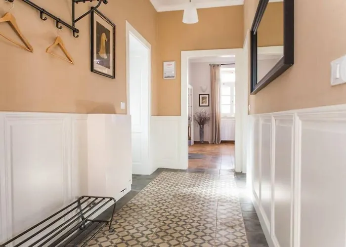 Stylish Penthouse With Large Terrace Hotel Most na Soči