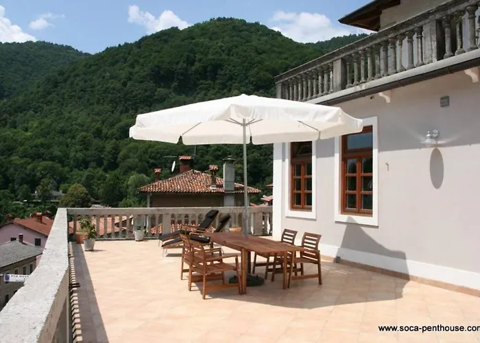 Stylish Penthouse With Large Terrace ホテル モスト ナ ソシ